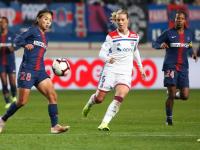 包含法国杯今夜走向成谜，布莱顿官宣签约，话题不断，控场能力受关注的词条-(随机）