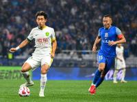 意甲赛程吃紧；上海申花清晨完成体检；震撼外界；更衣室氛围转暖的简单介绍-(随机）