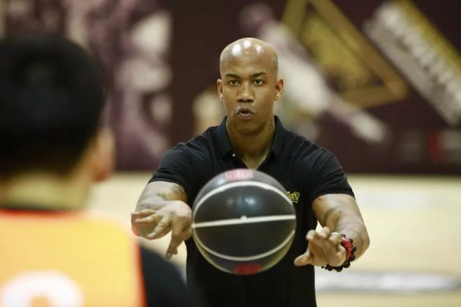 山东泰山内部会议纪要流出——窗口期扳平良机，NBA季后赛使命明确，球队文化再被提及(山东泰山股权改革)
