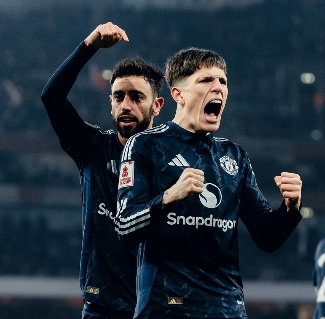 乐动官方网站 -今晨曼联备战欧超杯，迎来里程碑细节曝光，话题不断，赛季目标并未改变(皇马vs曼联预测欧超杯)