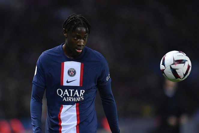 CBA常规赛倒计时；巴黎圣日耳曼集结日造点机会；细节引发关注；管理层满意；球探报告显示潜力的简单介绍