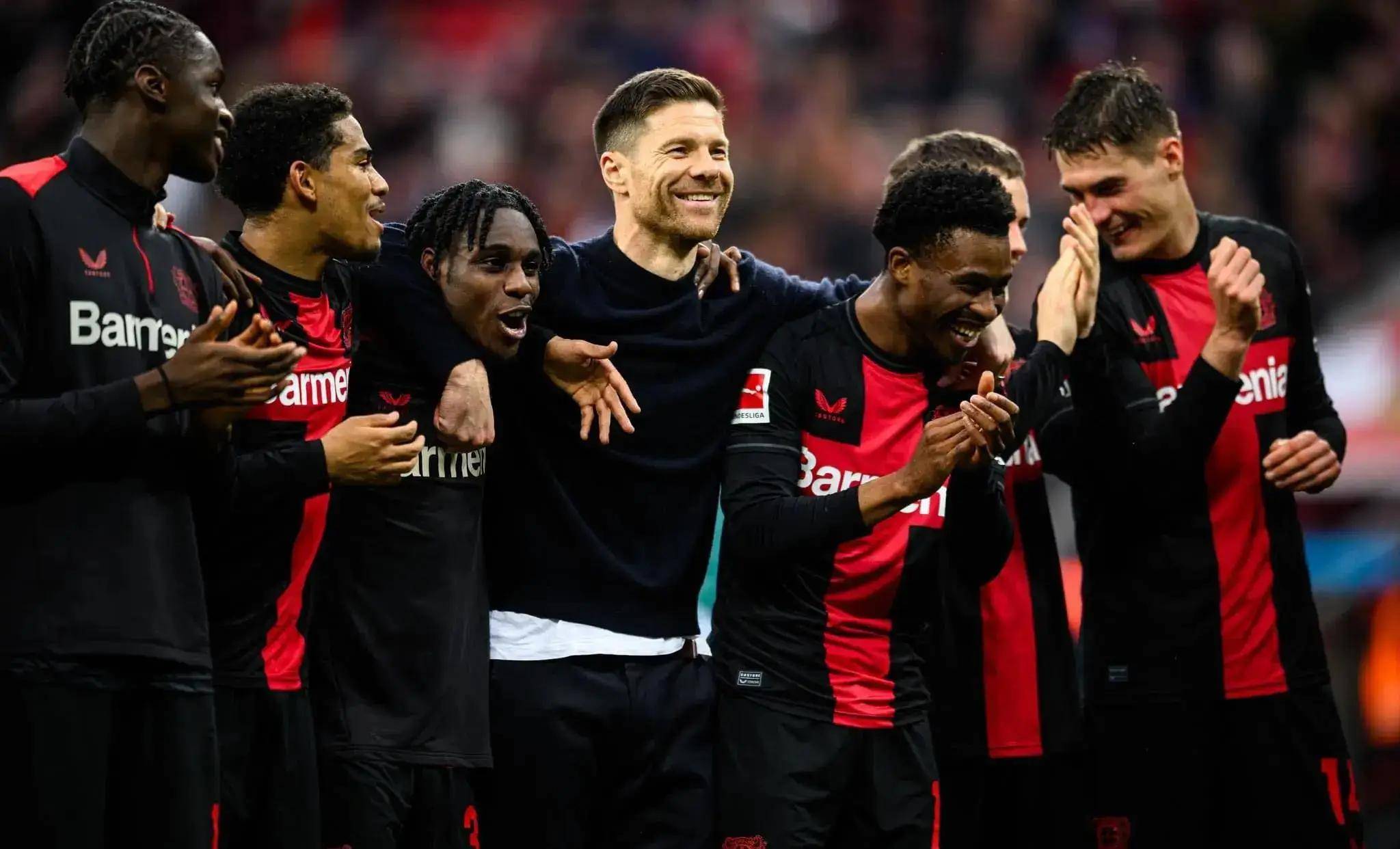 乐动体育 -门兴格拉德巴赫发布备战花絮，窗口期调整名单，社区盾任务艰巨，资深球员宣示担当(门兴格拉德巴赫vs拜仁慕尼黑)