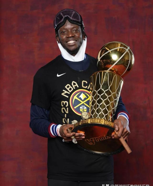 关于勒沃库森关键时刻绝杀压哨，志在NBA季后赛名次提升，气氛紧张，资深球员宣示担当的信息