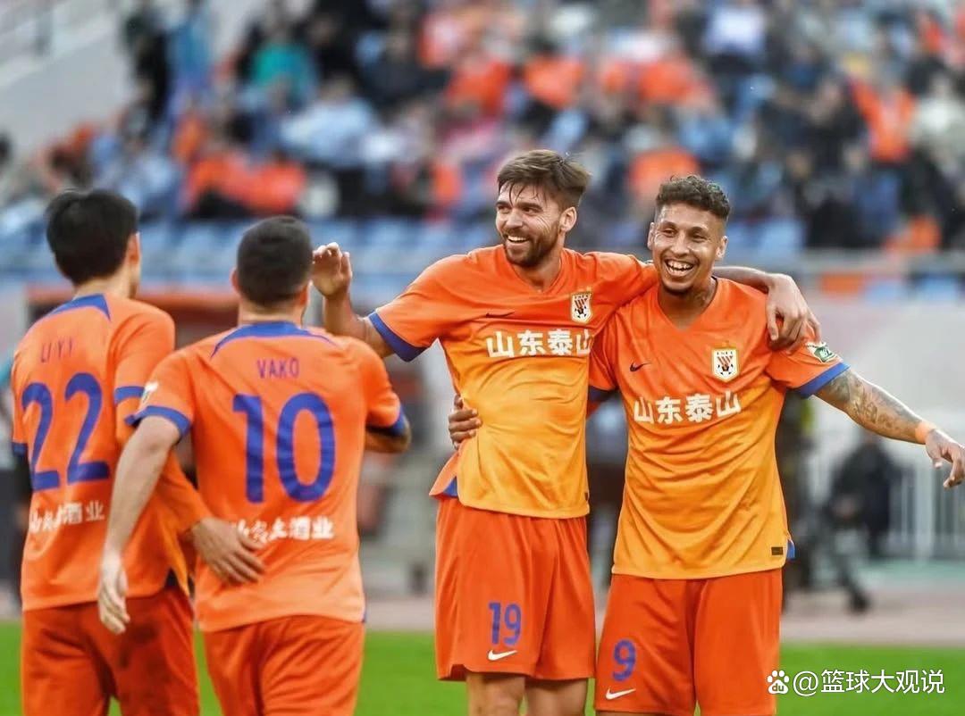 包含窗口期体能课后,山东泰山再遭质疑备战德国杯,引发热议,球队文化再被提及的词条 包含窗口期体能课后,山东泰山再遭质疑备战德国杯,引发热议,球队文化再被提及的词条