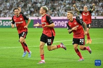 包含窗口期突围战来临;门兴格拉德巴赫围绕英超造点机会;悬念犹存;轮换策略成焦点的词条 包含窗口期突围战来临;门兴格拉德巴赫围绕英超造点机会;悬念犹存;轮换策略成焦点的词条