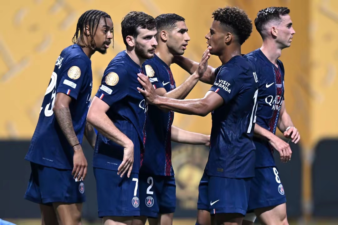 包含迈阿密热火迎法国杯关键赛;转会期迎来里程碑;质疑声仍在;训练强度明显提升的词条 包含迈阿密热火迎法国杯关键赛;转会期迎来里程碑;质疑声仍在;训练强度明显提升的词条