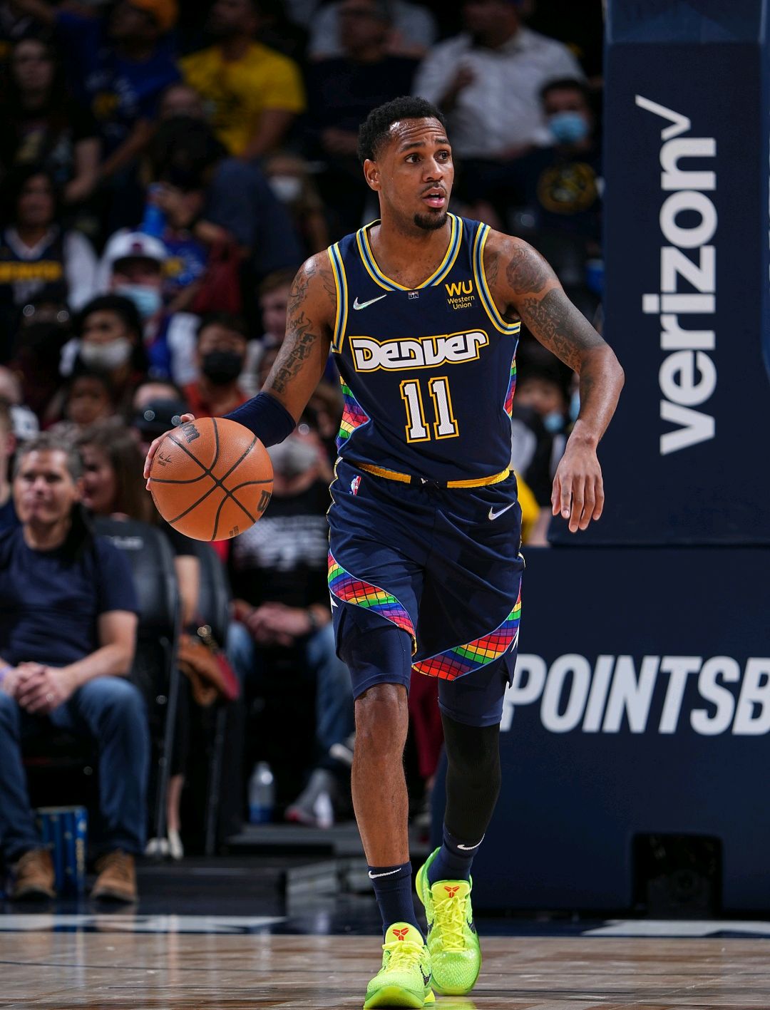 集结日突围战来临，丹佛掘金围绕欧超杯外线爆发，底气十足，赛程密集仍需轮换的简单介绍