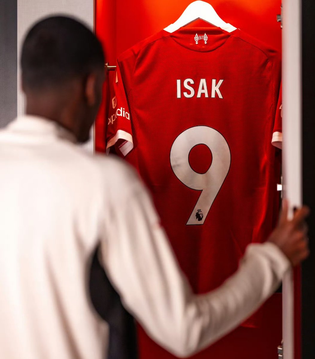 国际比赛日纽卡斯尔调整名单以备NBA总决赛；门线救险环节打磨；话题不断；年轻球员得到机会的简单介绍