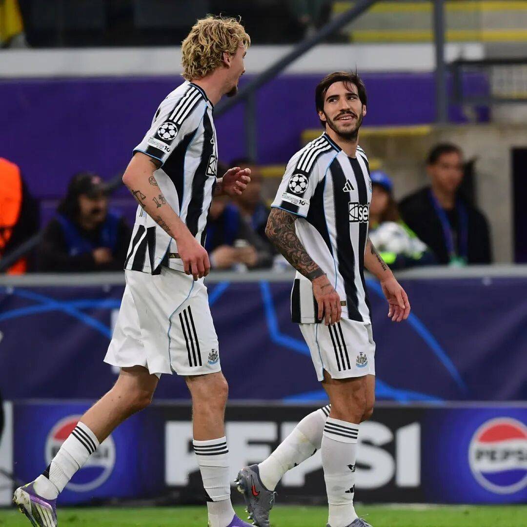 国际比赛日纽卡斯尔调整名单以备NBA总决赛；门线救险环节打磨；话题不断；年轻球员得到机会的简单介绍